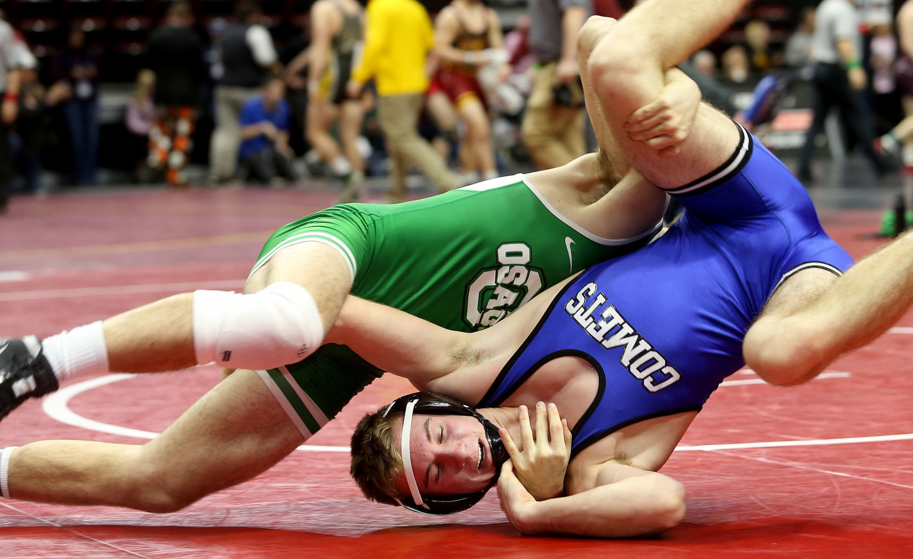 021519-qct-IA-HS-Wrestling-032